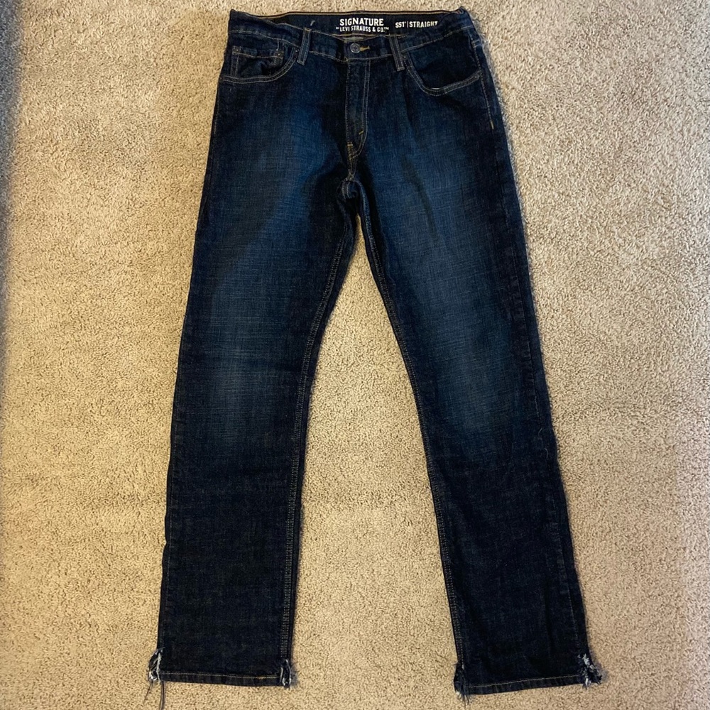 Levi’s straight cut jeans for men, size 34 x 34